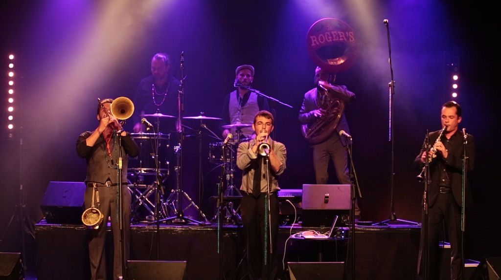 LES-ROGERS-Brass-Band-1024x573
